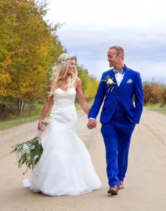 Shaughan Whalen, Leduc Marriage Commissioner conducts beautiful civil wedding celebrations Wedding Commissioner in Leduc, Shaughan Whalen, features civil weddings and life celebrations in central Alberta.